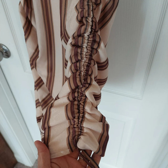 Mia Joy Joyfolie Puff Sleeve Dress Size Meduim - Picture 6 of 9